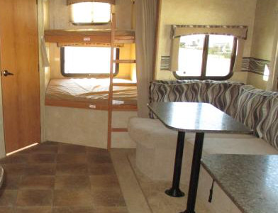 Rent RV Denver Travel Trailer Shadow Cruiser bunks